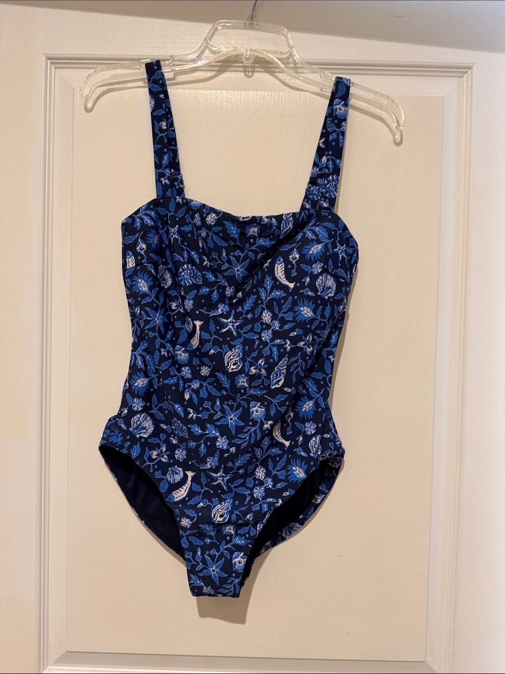 Vineyard Vines one piece swimsuit